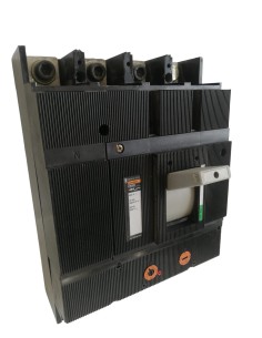 Disjoncteur automatique compact C630N 4P 630A 35KA 2